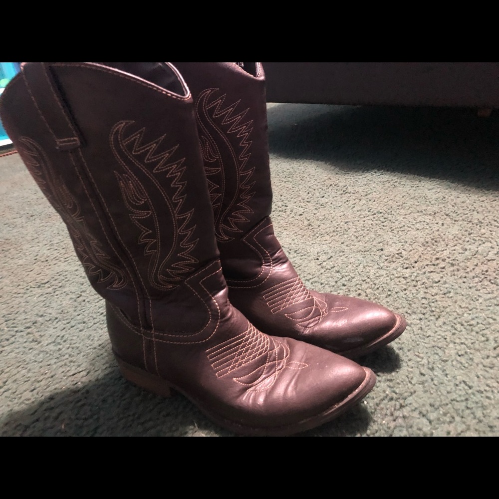 Boots.